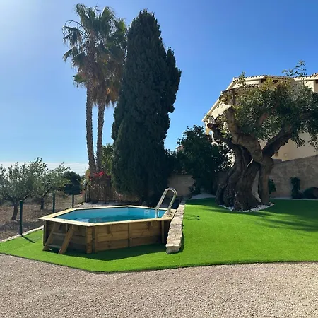 Holiday home Cucarres *